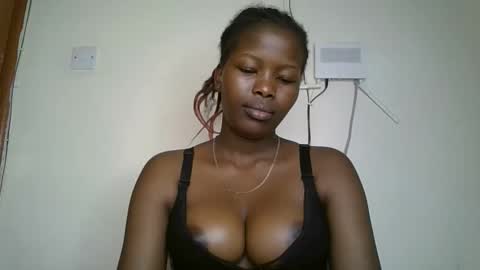 staria_diva online show from 12.02.25