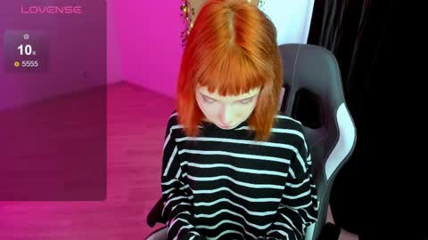 Shiina Mashiro online show from 05.06.26