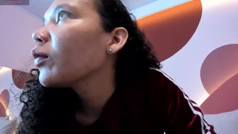 Snapshot of starkjoness chatting on 09.15.25 Stark Jones online show from 09.15.25