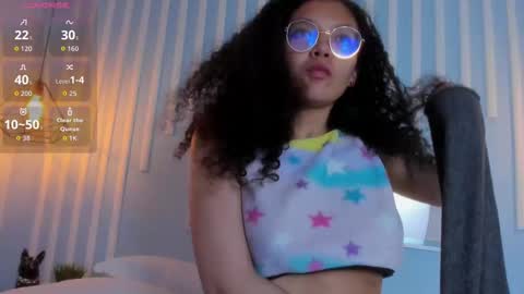 Snapshot of starkjoness chatting on 10.04.25 Stark Jones online show from 10.04.25