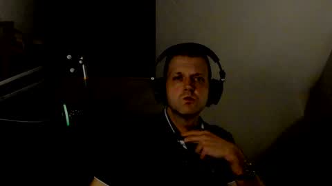 Adam online show from 01.01.25