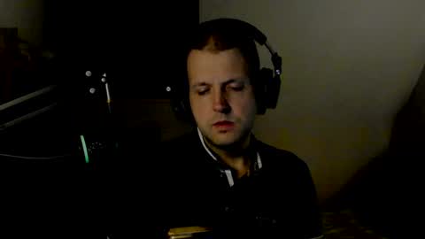 Adam online show from 01.04.25