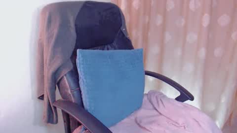 Snapshot of starlightheaven chatting on 05.19.26 Angela online show from 05.19.26