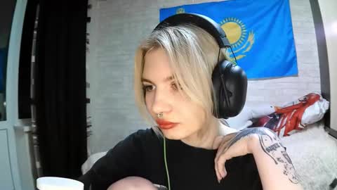 Katie online show from 09.11.25
