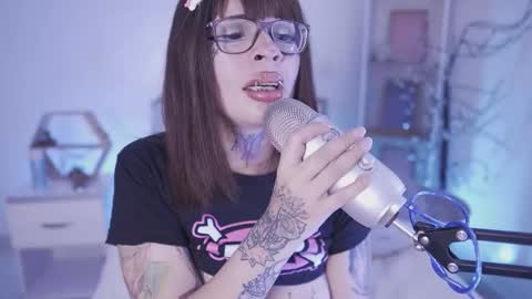 Snapshot of starwitch_ chatting on 01.17.26 Yoko online show from 01.17.26