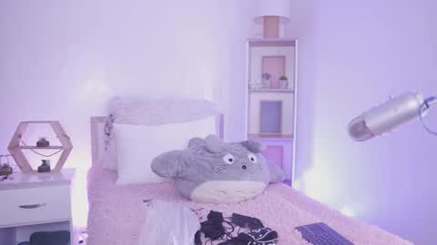 Snapshot of starwitch_ chatting on 02.16.26 Yoko online show from 02.16.26