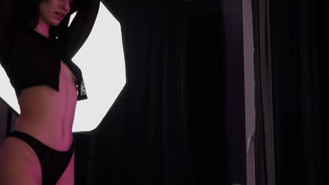 Stasya online show from 10.04.25