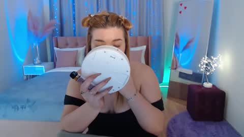 stasynickols online show from 10.17.25