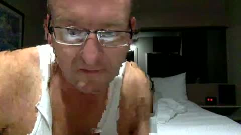 Snapshot of steakman007 chatting on 10.03.25 Steakman online show from 10.03.25