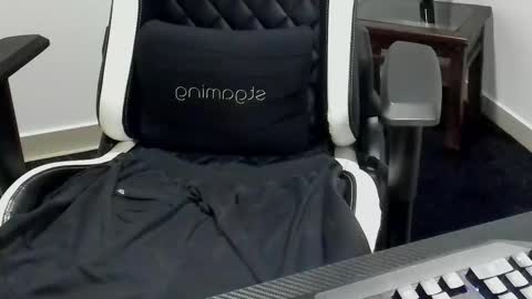 Stebankechimba online show from 10.14.25