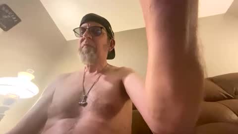 Snapshot of steel259373 chatting on 09.23.25 steel259373 online show from 09.23.25