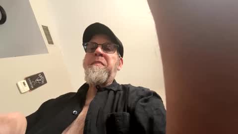 Snapshot of steel259373 chatting on 09.30.25 steel259373 online show from 09.30.25