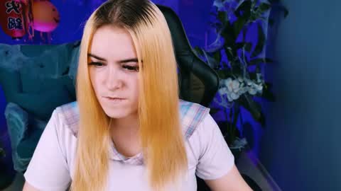 stef_nicks online show from 10.21.25