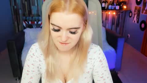 stef_nicks online show from 02.01.26