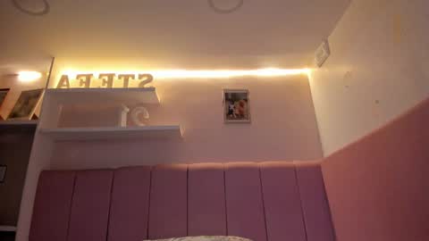 Stefa Gomez  online show from 02.18.26