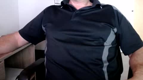 Snapshot of stefan2580 chatting on 12.05.25 Stefan online show from 12.05.25