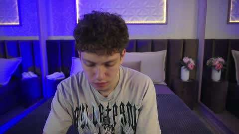 Esrefan online show from 04.01.26