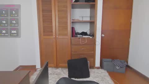 Stafania 3 online show from 11.08.25