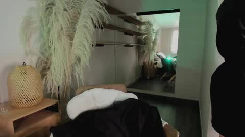 Snapshot of stefannny_ chatting on 03.08.25 Stefanny online show from 03.08.25