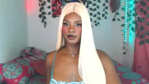 Snapshot of stefanny_2001 chatting on 06.17.26 stefanny beautiful online show from 06.17.26