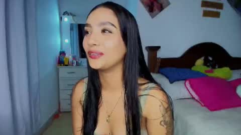 Im MiaIts my first day here  online show from 10.16.25