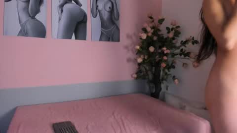 Snapshot of stefany_gonzales_ chatting on 11.23.25 Stefany online show from 11.23.25