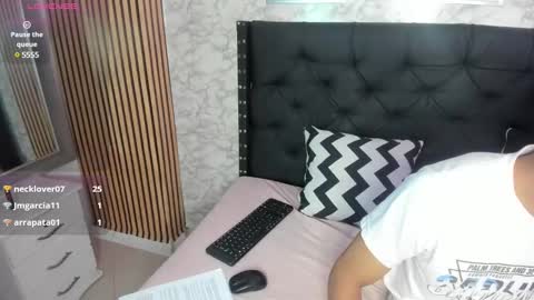 stefany_pablo1 online show from 02.11.25