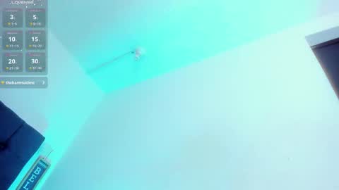 Snapshot of stefany_wish chatting on 12.15.25 stefany_wish online show from 12.15.25