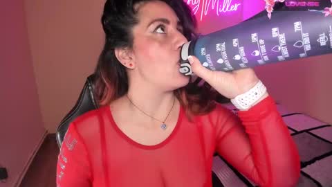 stefany online show from 02.17.25