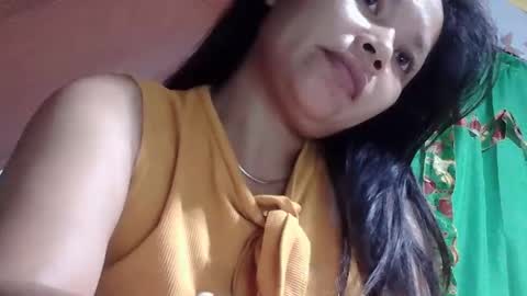 Snapshot of steffani_love chatting on 10.10.25 steffani_love online show from 10.10.25