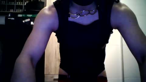 Snapshot of steffaniemoosbach chatting on 11.27.25 steffaniemoosbach online show from 11.27.25