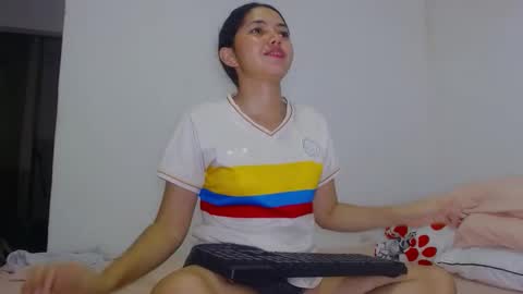 Snapshot of steffharris chatting on 11.05.25 stefany online show from 11.05.25