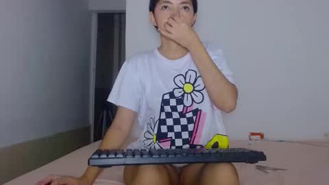 Snapshot of steffharris chatting on 11.07.25 stefany online show from 11.07.25