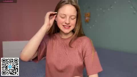 STEFI  Streams every day from 10 PM GTM1  online show from 02.08.26