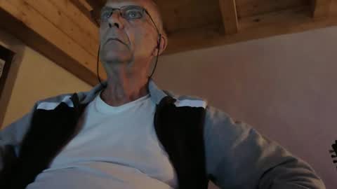 stefi444466 online show from 04.24.26