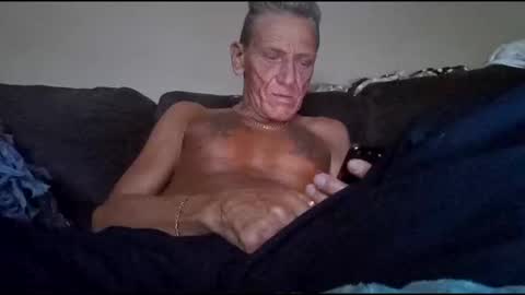 Snapshot of stefy1037 chatting on 05.18.26 stefy1037 online show from 05.18.26
