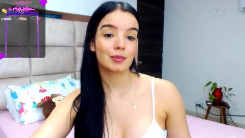 Snapshot of stefy810675 chatting on 02.22.25 Stefany online show from 02.22.25