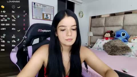 Snapshot of stefy810675 chatting on 06.18.26 Stefany online show from 06.18.26