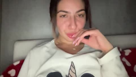 stefy_glow online show from 11.25.25