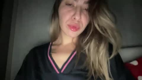 stefy_glow online show from 11.29.25