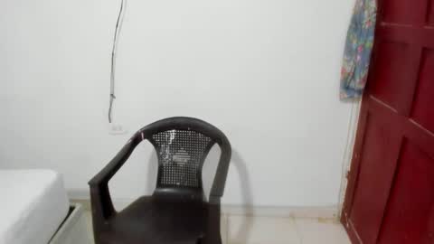 Snapshot of steicy_lan chatting on 01.18.25 steicy_lan online show from 01.18.25