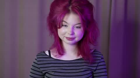 Stella online show from 10.18.25