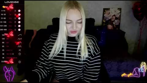 Snapshot of stella__cox chatting on 02.23.26 Stella Cox online show from 02.23.26