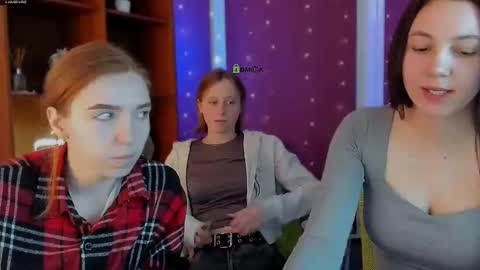 Snapshot of stella_flower chatting on 02.07.26 stella_flower online show from 02.07.26