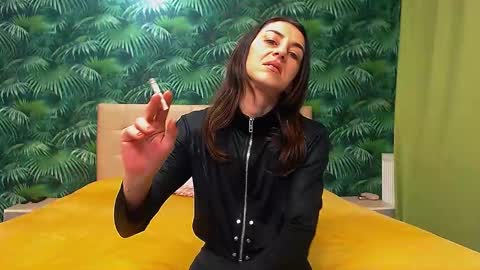 Snapshot of stella_john chatting on 01.27.25 Stella John online show from 01.27.25