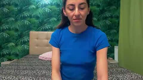 Snapshot of stella_john chatting on 01.31.25 Stella John online show from 01.31.25