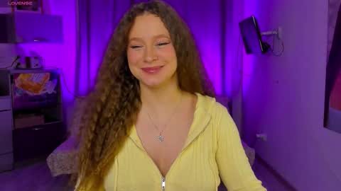 Stella online show from 10.13.25