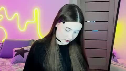 stella_sunny online show from 12.05.25