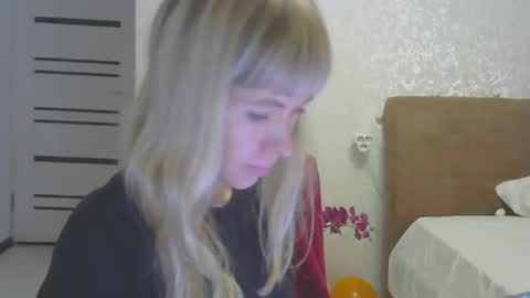 stella_walters online show from 11.02.25