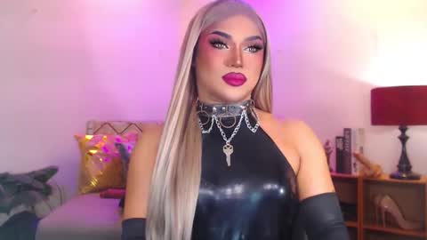 CALL ME STELLA online show from 11.14.25